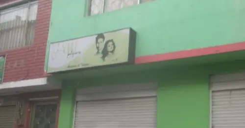 YARI PELUQUERIA YARI PELUQUERIA